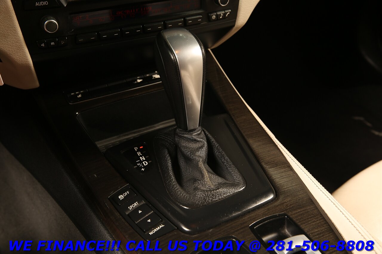 2011 BMW Z4 2011 sDrive30i PREM SPORT PKG HEATSEAT WOOD   - Photo 19 - Houston, TX 77031