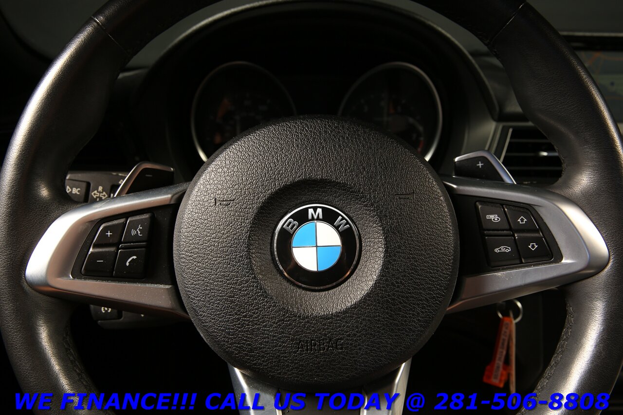 2015 BMW Z4 2015 sDrive28i SPORT TECH PKG CONVERTIBLE NAV 58K   - Photo 15 - Houston, TX 77031