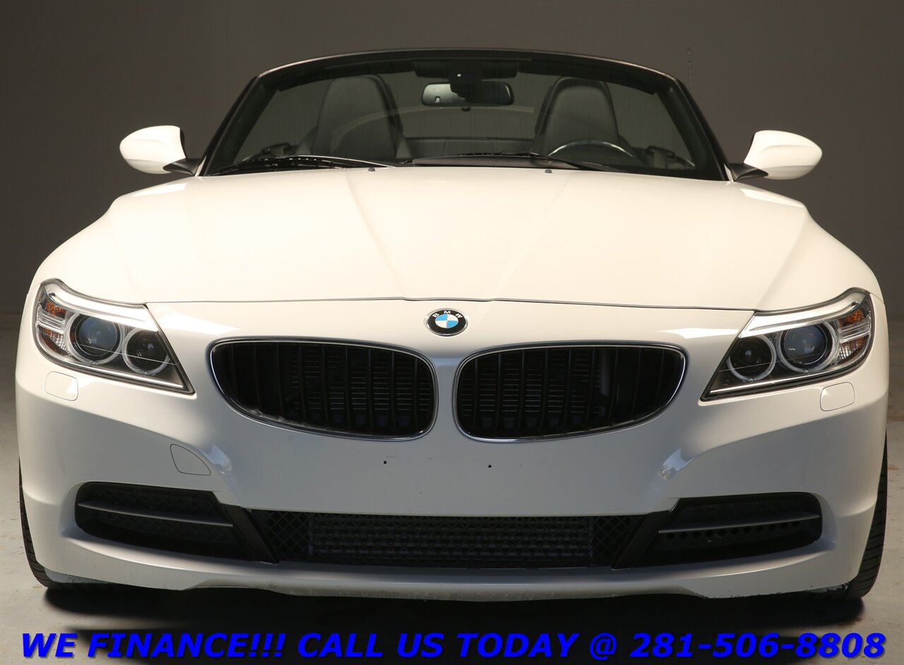 2015 BMW Z4 2015 sDrive28i SPORT TECH PKG CONVERTIBLE NAV 58K   - Photo 10 - Houston, TX 77031