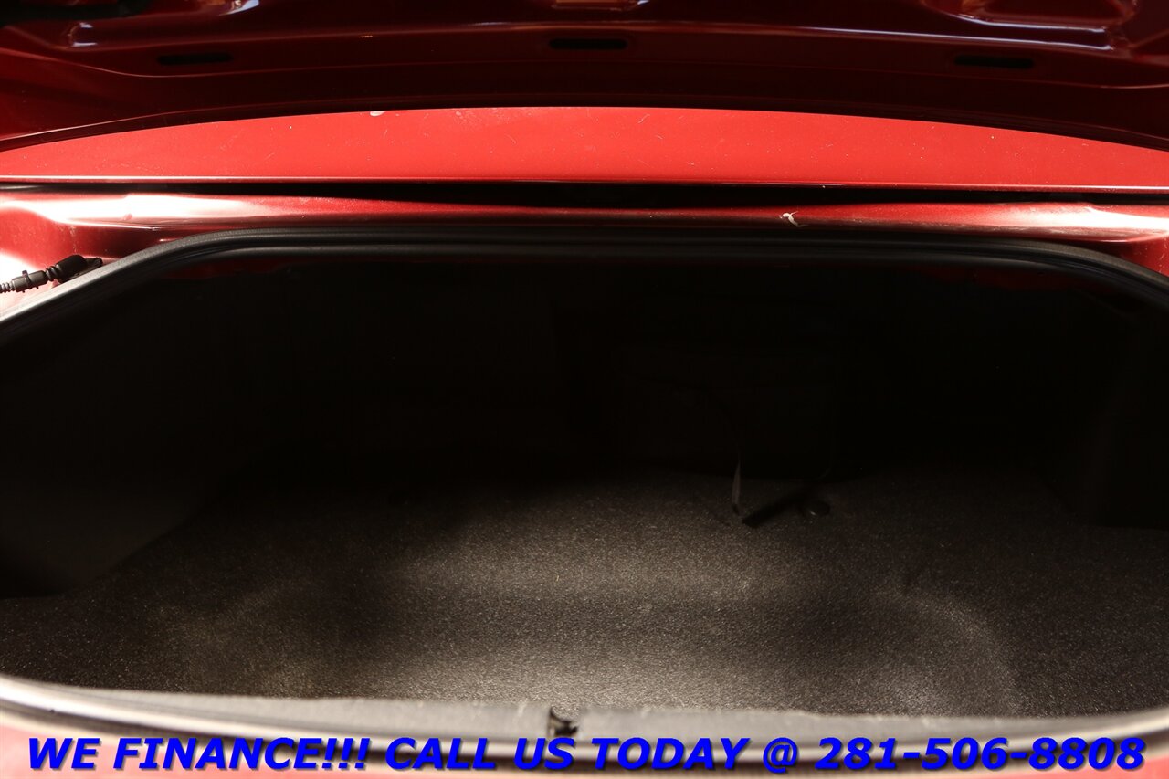 2012 Mazda MX-5 Miata 2012 Grand Touring CONVERTIBLE LEATHER HEATSEAT - Photo 22 - Houston, TX 77031