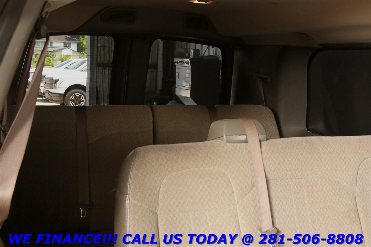 2013 Chevrolet Express 2013 LT 3500 12PASS CRUISE CAMERA V8 58K - Photo 28 - Houston, TX 77031