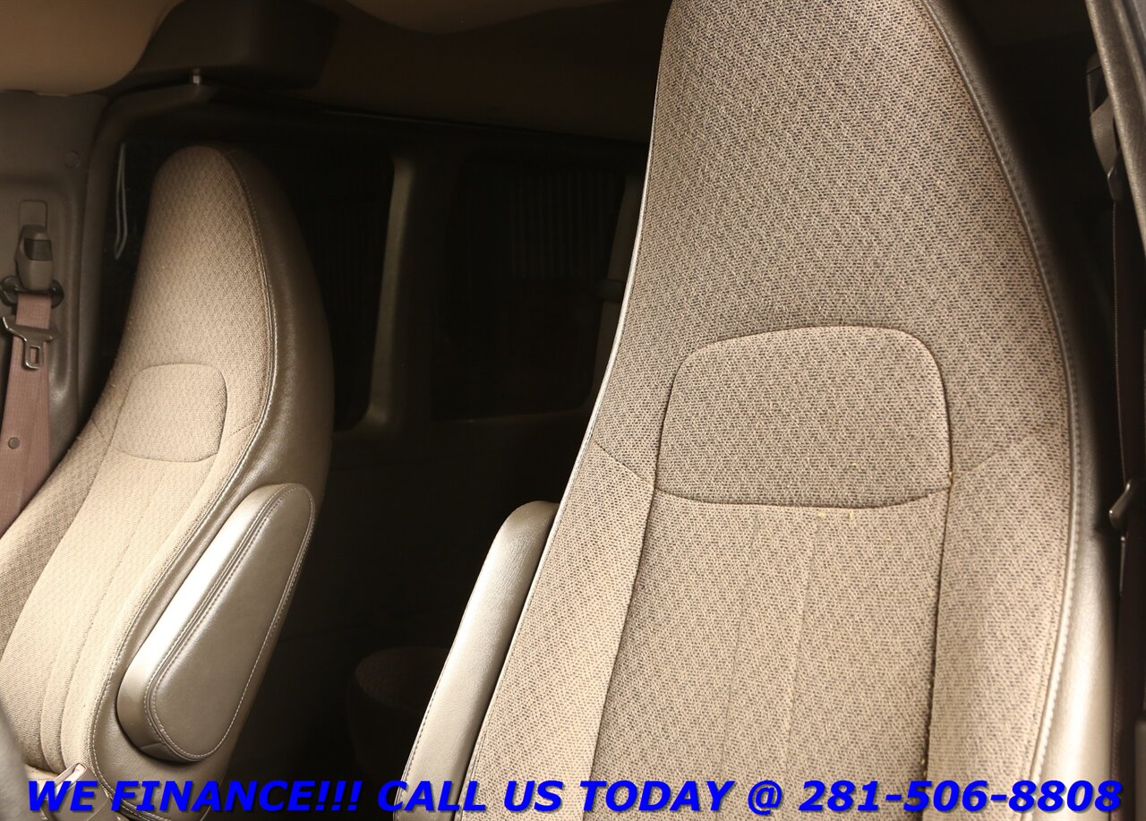 2013 Chevrolet Express 2013 LT 3500 12PASS CRUISE CAMERA V8 58K - Photo 13 - Houston, TX 77031