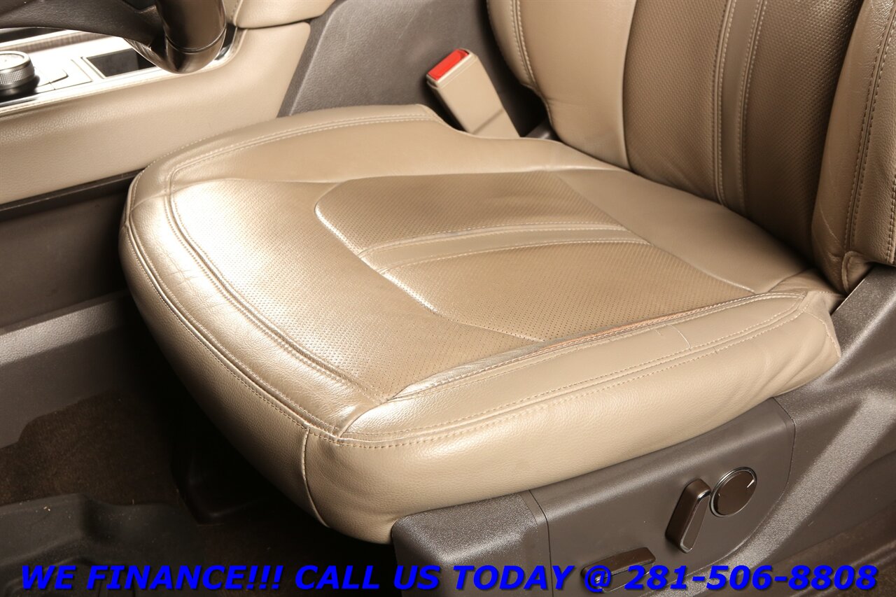 2020 Ford Expedition 2020 MAX Limited TEXAS ED NAV PANO COPILOT 7PASS - Photo 13 - Houston, TX 77031