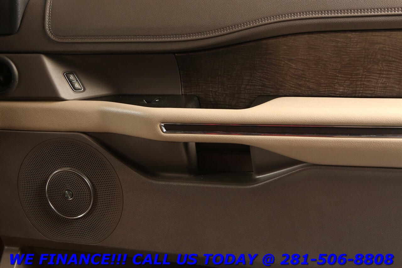 2020 Ford Expedition 2020 MAX Limited TEXAS ED NAV PANO COPILOT 7PASS - Photo 25 - Houston, TX 77031