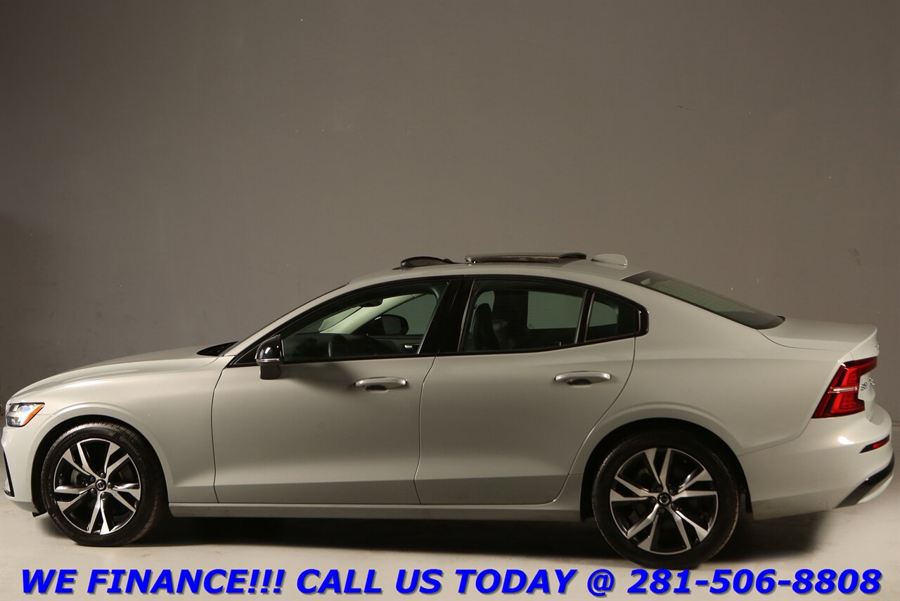 2025 Volvo S60 2025 B5 Core NAV PANO CARPLAY BLIND HEATSEAT 7K   - Photo 4 - Houston, TX 77031