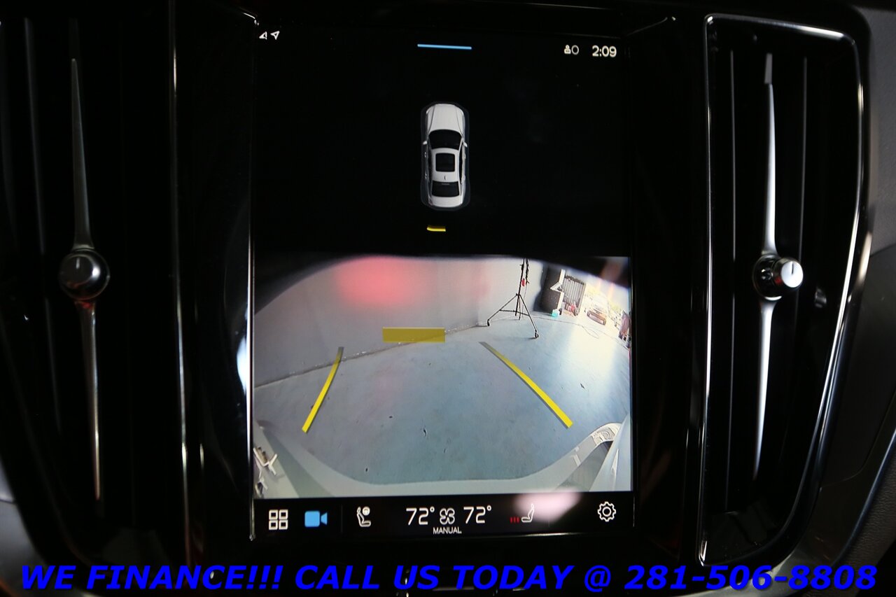 2025 Volvo S60 2025 B5 Core NAV PANO CARPLAY BLIND HEATSEAT 7K   - Photo 17 - Houston, TX 77031