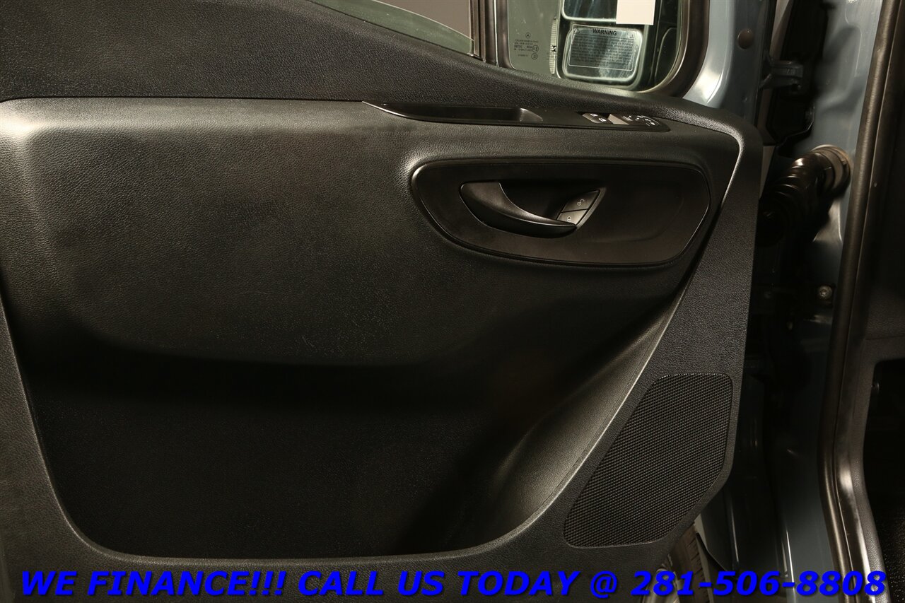 2019 Mercedes-Benz Sprinter 2019 2500 DIESEL CARGO VAN HIGH ROOF COMMERCIAL - Photo 9 - Houston, TX 77031