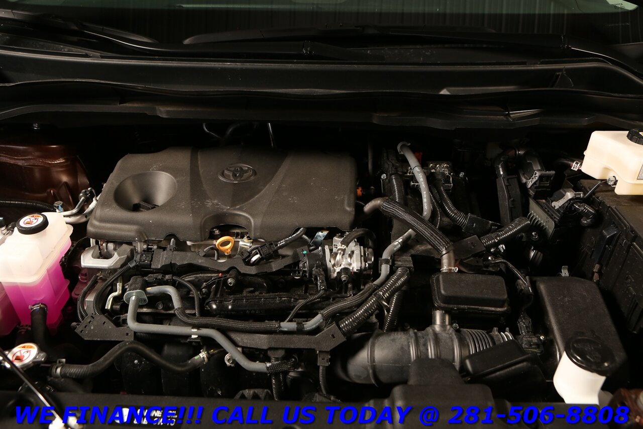 2024 Toyota Sienna 2024 LE+ Hybrid 8PASS BLIND RADAR CRUISE 6K MILES - Photo 25 - Houston, TX 77031