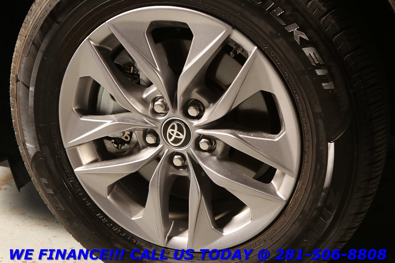 2024 Toyota Sienna 2024 LE+ Hybrid 8PASS BLIND RADAR CRUISE 6K MILES - Photo 24 - Houston, TX 77031