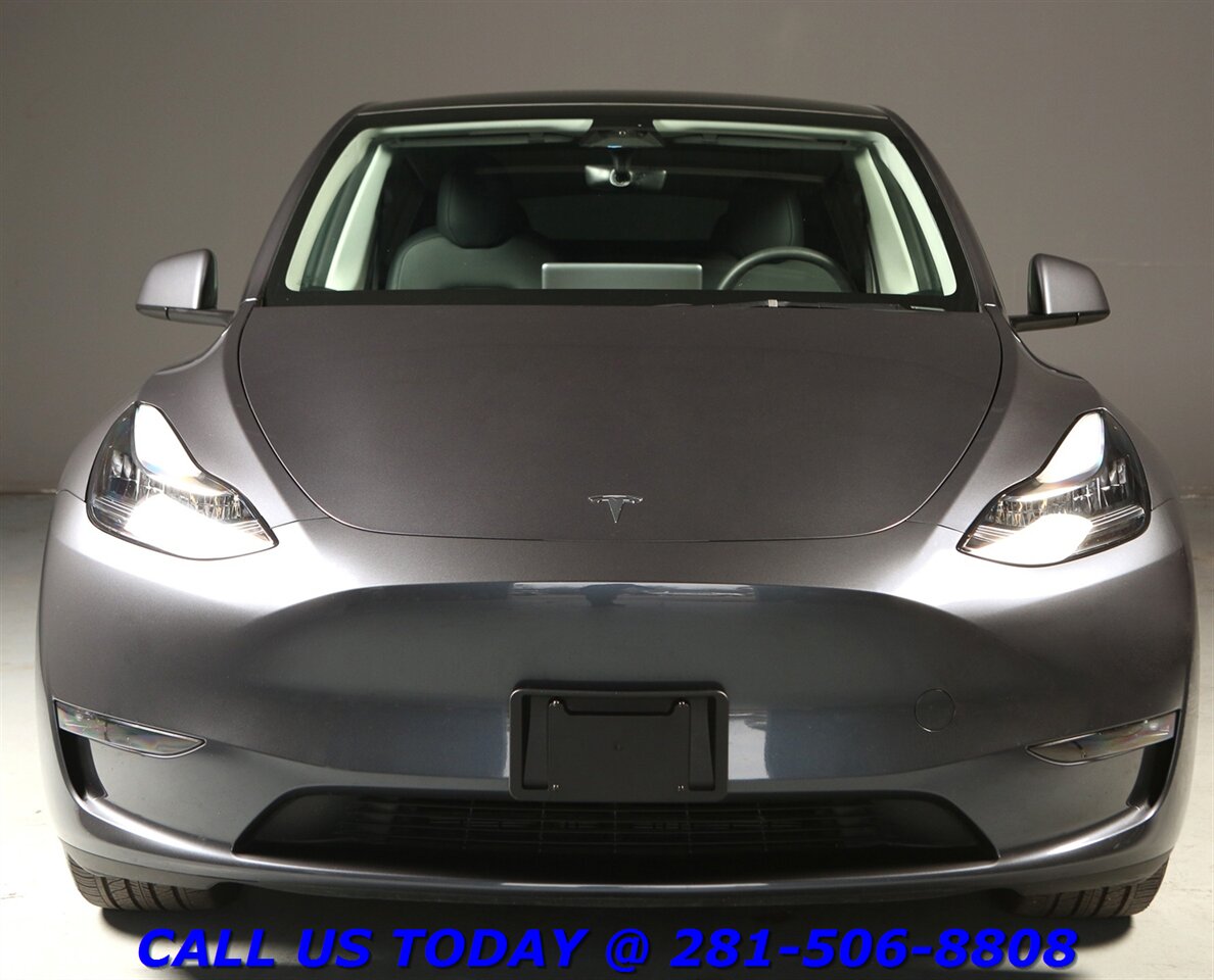 2022 Tesla Model Y 2022 Long Range AWD FSD3 Included AUTOPILOT 38K Mi - Photo 9 - Houston, TX 77031