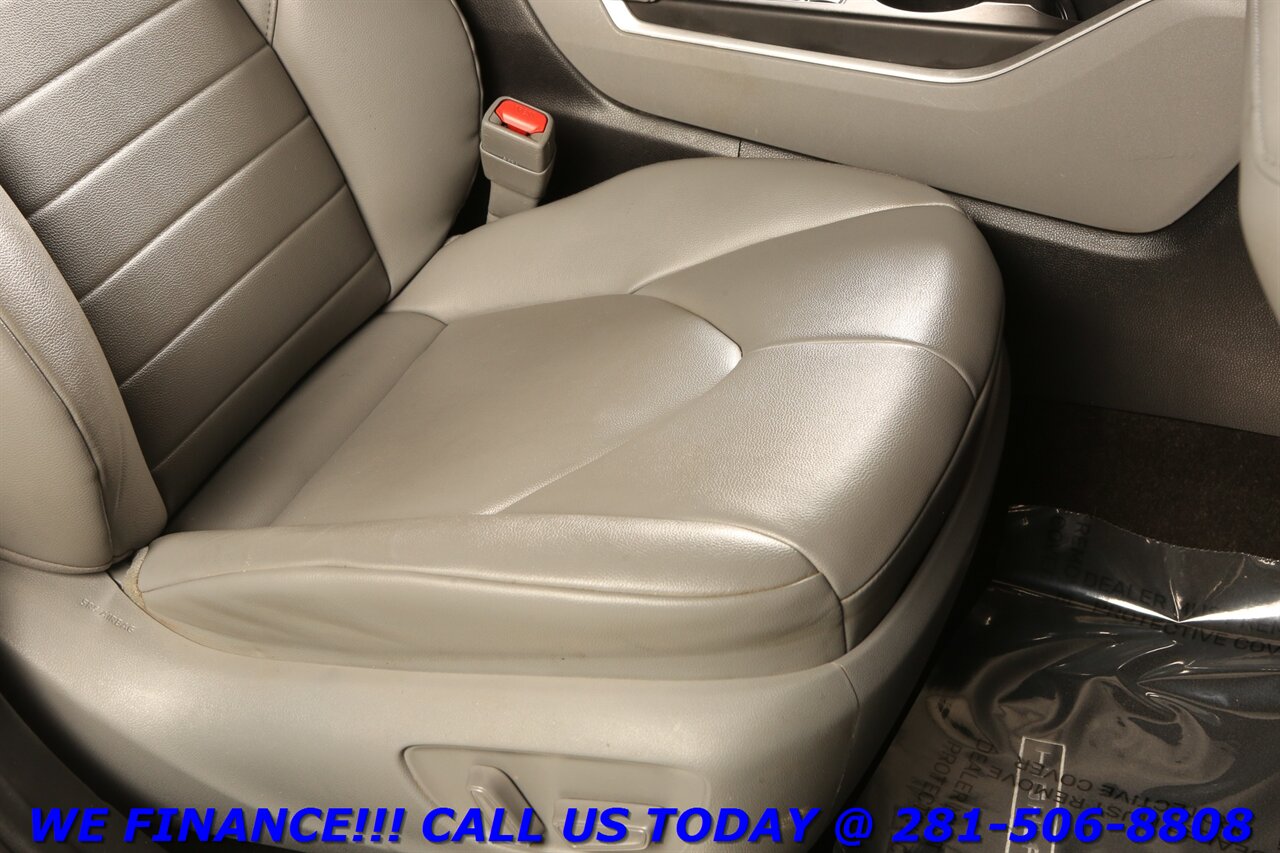 2023 Toyota Highlander 2023 XLE SUN LEATHER RADAR CRUISE BLIND 7PASS 87K - Photo 20 - Houston, TX 77031