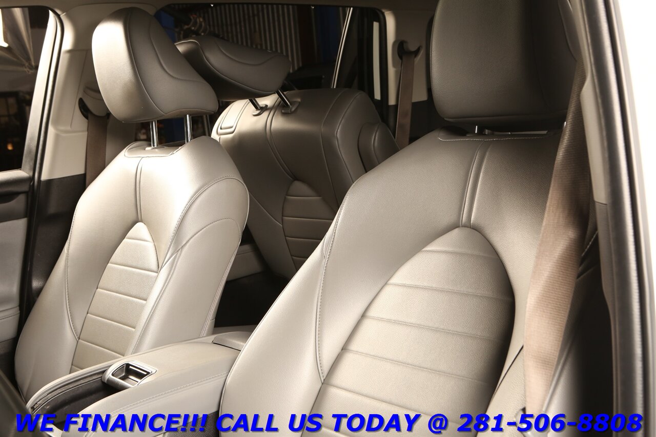 2023 Toyota Highlander 2023 XLE SUN LEATHER RADAR CRUISE BLIND 7PASS 87K - Photo 12 - Houston, TX 77031