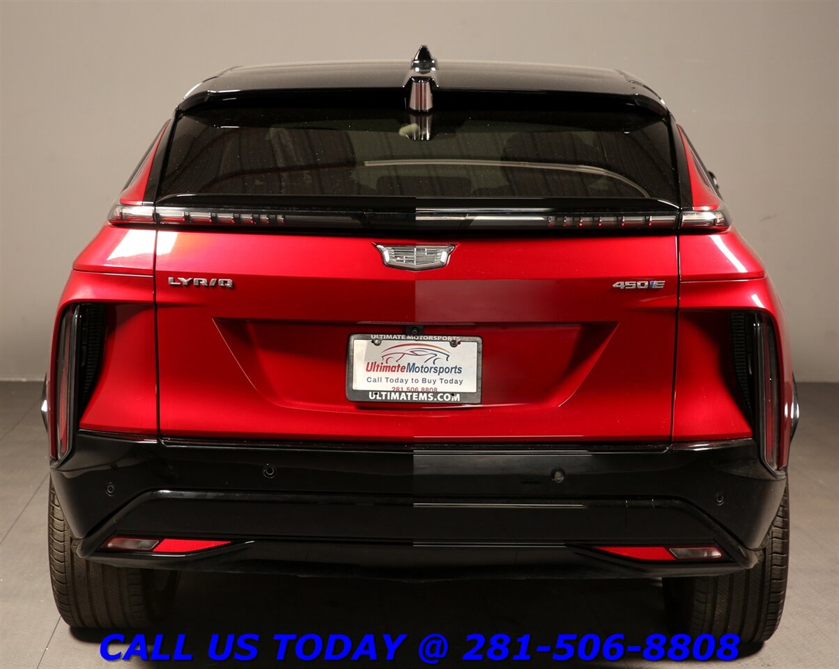 2024 Cadillac LYRIQ 2024 Sport NAV CARPLAY PANO SELFADAPTCRUISE 31K Mi - Photo 6 - Houston, TX 77031