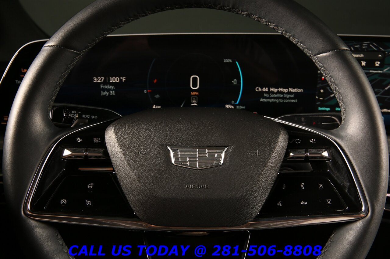 2024 Cadillac LYRIQ 2024 Sport NAV CARPLAY PANO SELFADAPTCRUISE 31K Mi - Photo 14 - Houston, TX 77031