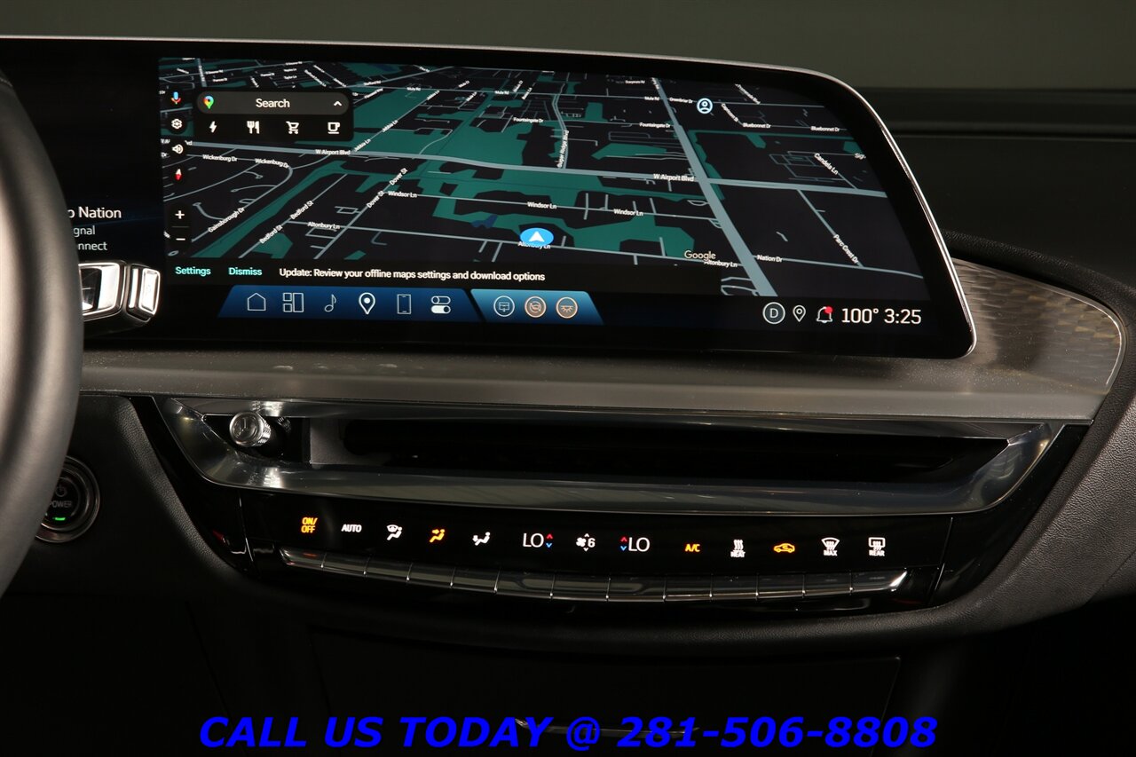 2024 Cadillac LYRIQ 2024 Sport NAV CARPLAY PANO SELFADAPTCRUISE 31K Mi - Photo 17 - Houston, TX 77031