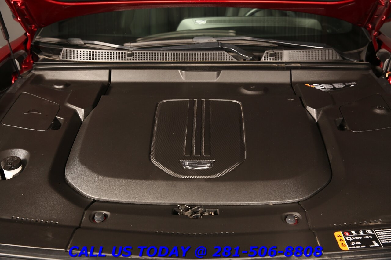 2024 Cadillac LYRIQ 2024 Sport NAV CARPLAY PANO SELFADAPTCRUISE 31K Mi - Photo 25 - Houston, TX 77031