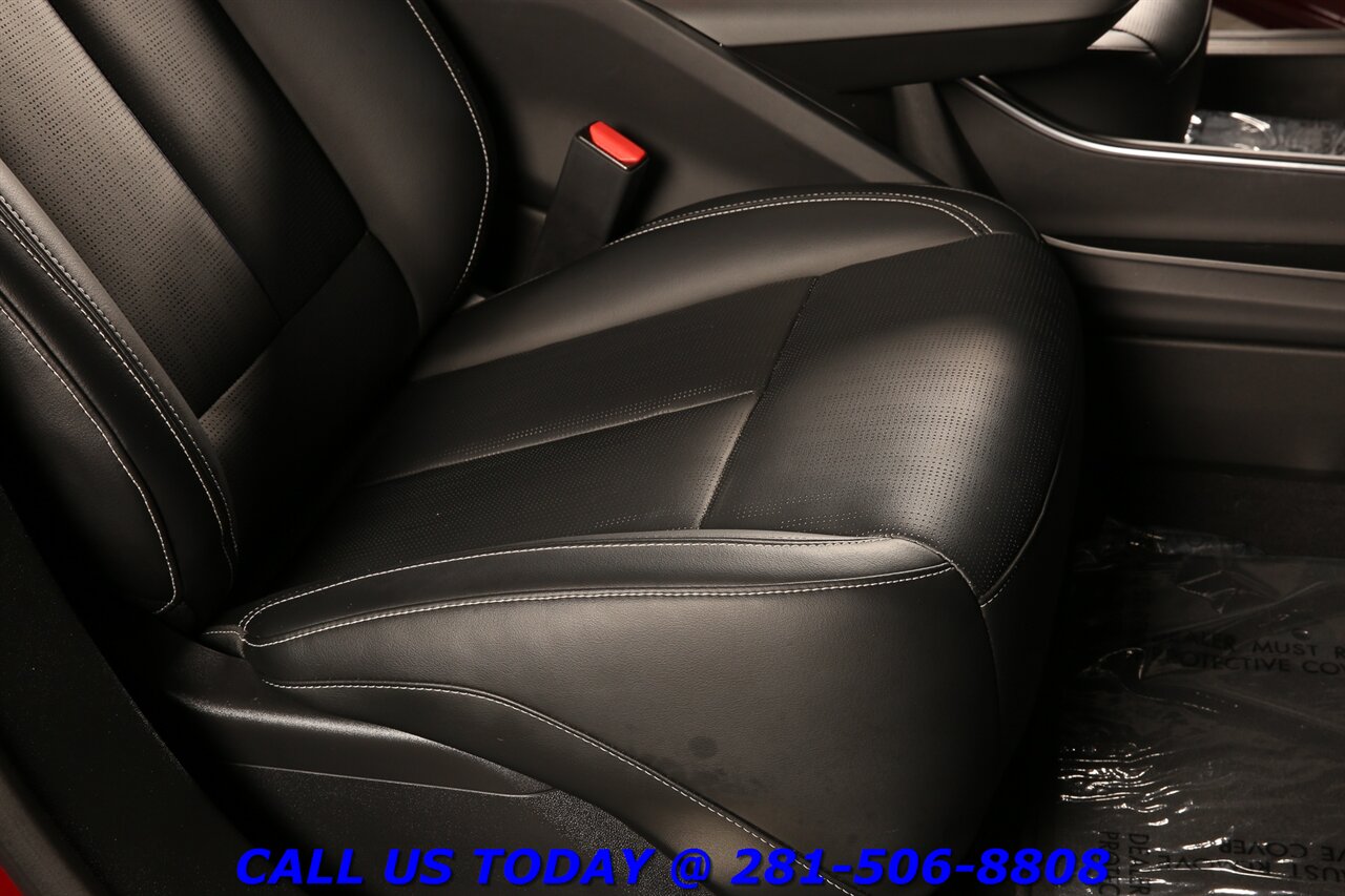 2024 Cadillac LYRIQ 2024 Sport NAV CARPLAY PANO SELFADAPTCRUISE 31K Mi - Photo 21 - Houston, TX 77031