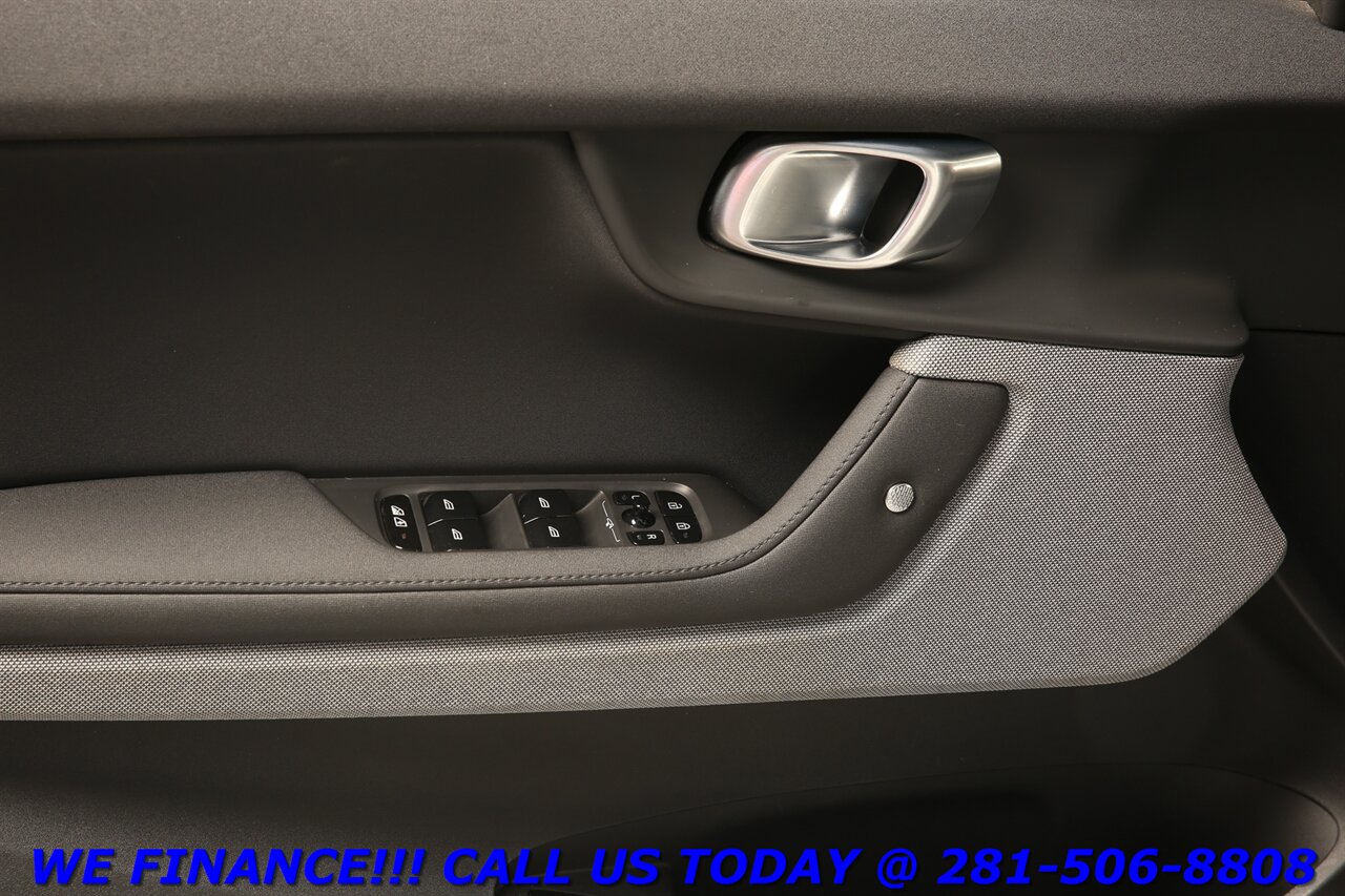 2022 Polestar 2 AWD 2022 Long Range Dual Motor AWD NAV PANO 43K MLS   - Photo 9 - Houston, TX 77031