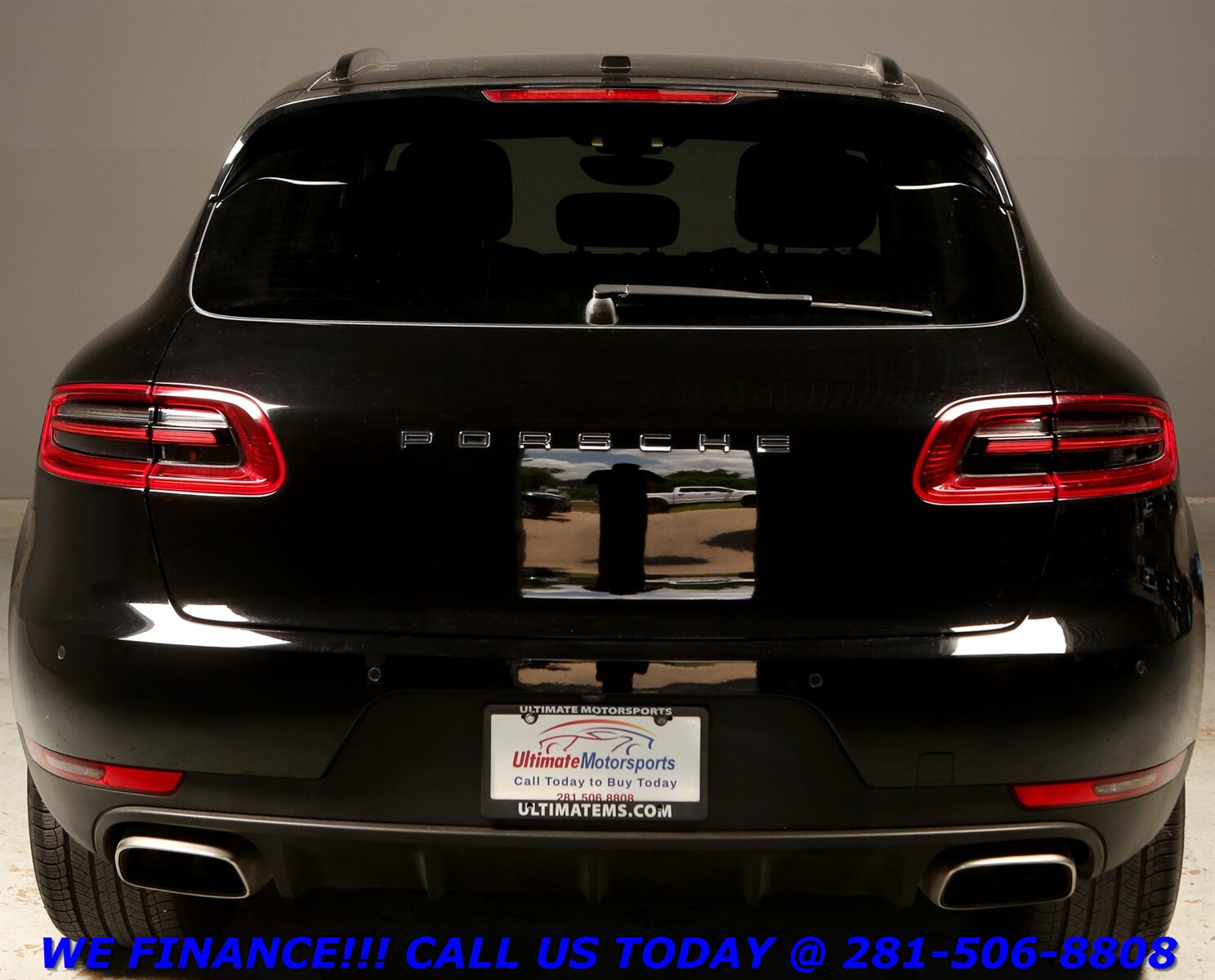 2017 Porsche Macan photo 4