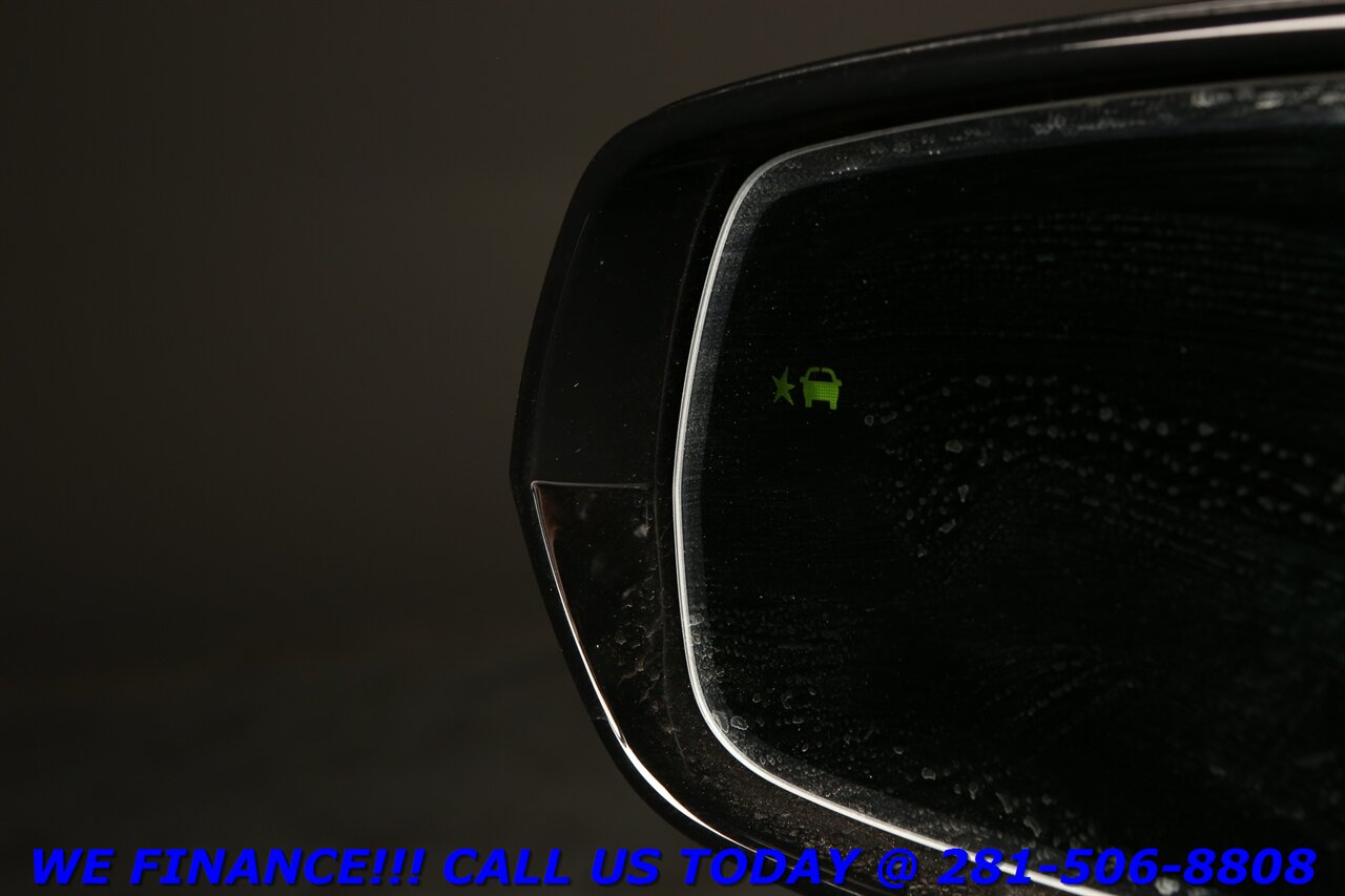 2024 Cadillac LYRIQ 2024 Luxury 1 AWD NAV PANO ADAPT BLIND 13K MLS   - Photo 34 - Houston, TX 77031