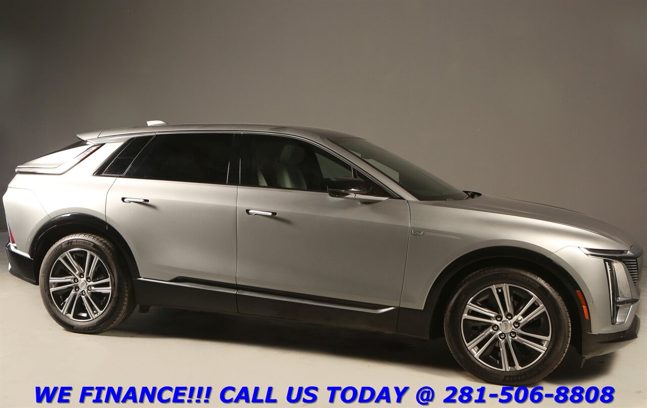 2024 Cadillac LYRIQ 2024 Luxury 1 AWD NAV PANO ADAPT BLIND 13K MLS   - Photo 7 - Houston, TX 77031