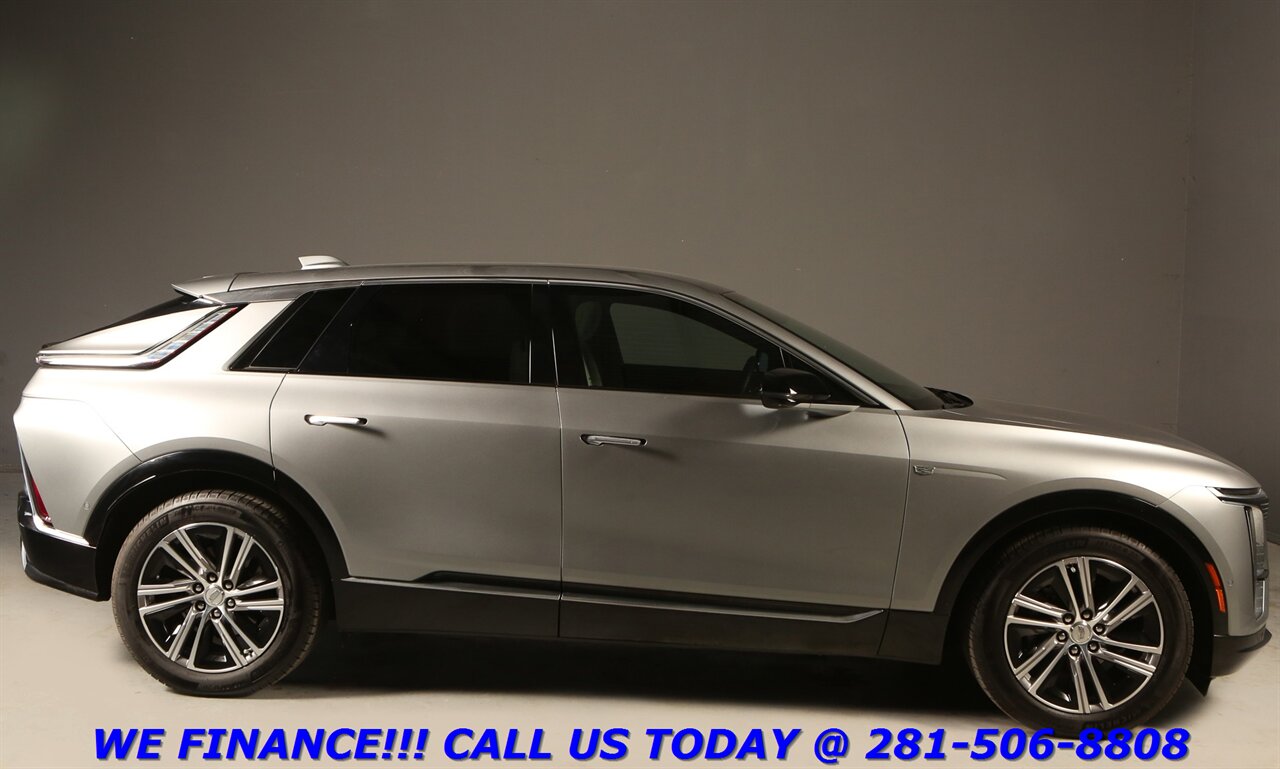2024 Cadillac LYRIQ 2024 Luxury 1 AWD NAV PANO ADAPT BLIND 13K MLS   - Photo 30 - Houston, TX 77031