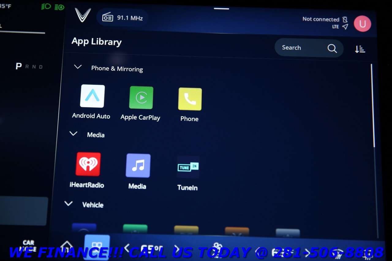 2023 VinFast VF8 2023 Plus AWD NAV HUD PANO 360 ADAPT BLIND 16K MLS   - Photo 17 - Houston, TX 77031