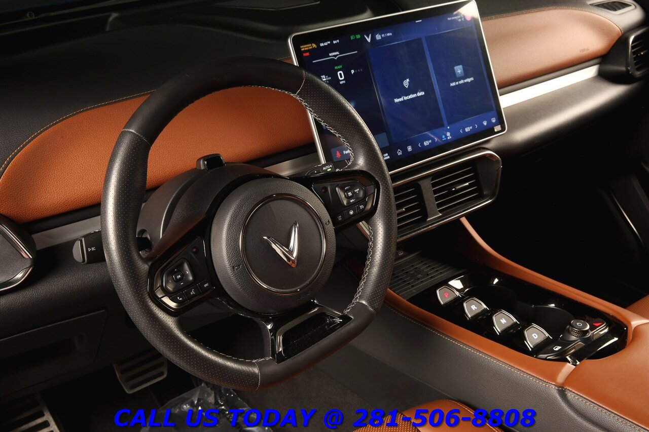 2023 VinFast VF8 2023 Plus AWD NAV HUD PANO 360 ADAPT BLIND 16K MLS   - Photo 10 - Houston, TX 77031