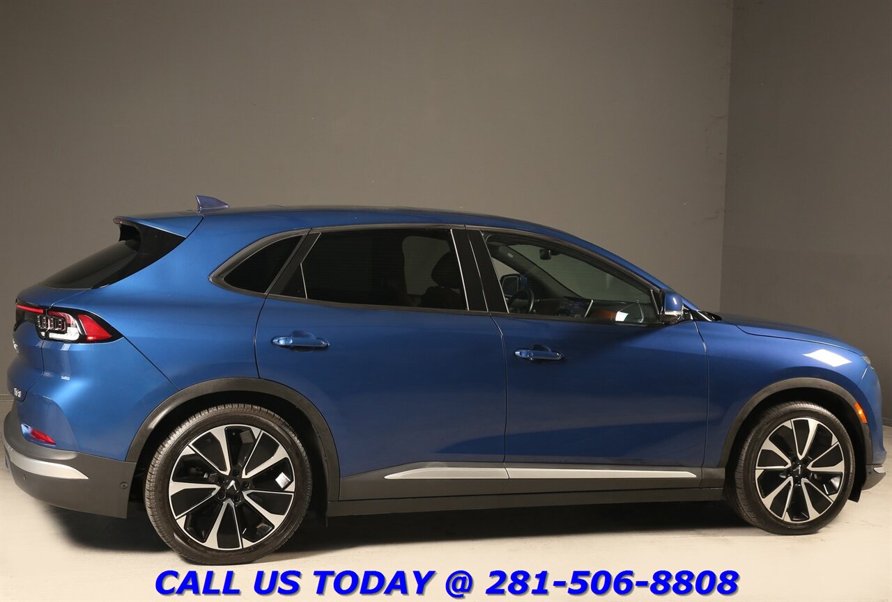 2023 VinFast VF8 2023 Plus AWD NAV HUD PANO 360 ADAPT BLIND 16K MLS   - Photo 6 - Houston, TX 77031