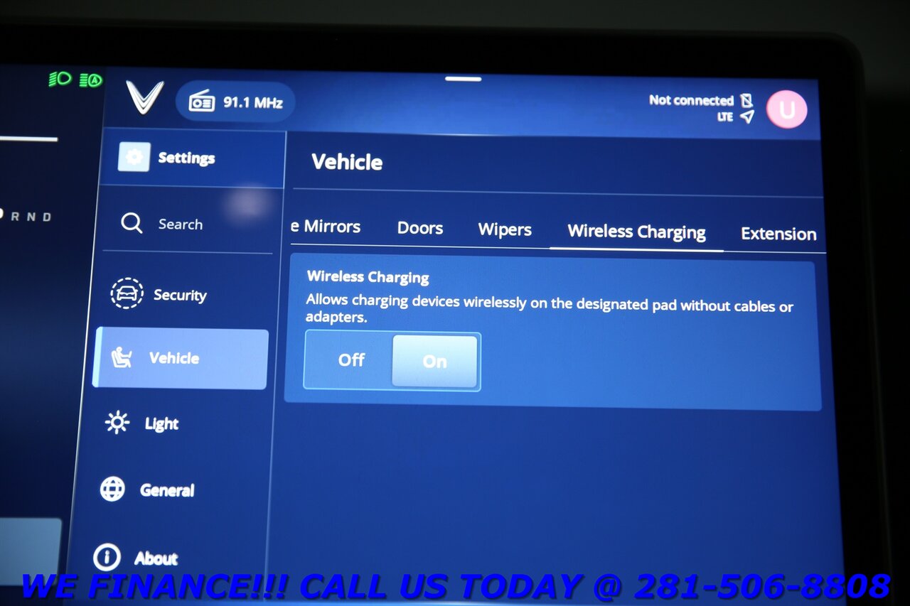 2023 VinFast VF8 2023 Plus AWD NAV HUD PANO 360 ADAPT BLIND 16K MLS   - Photo 29 - Houston, TX 77031