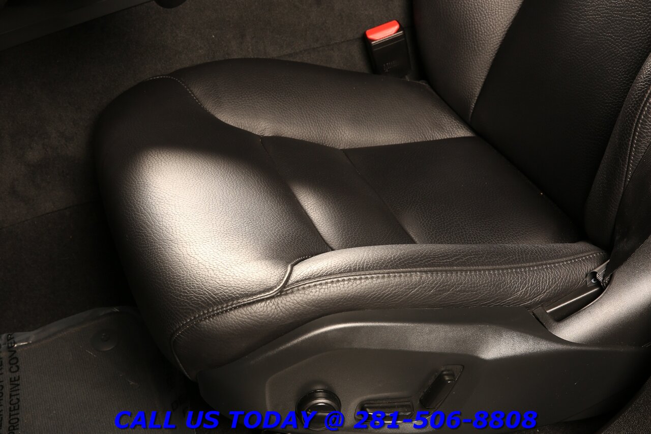 2023 Volvo XC60 Recharge Plug-In T8 Plus Bright AWD NAV PANO PILOT ASSIST CRUISE - Photo 13 - Houston, TX 77031