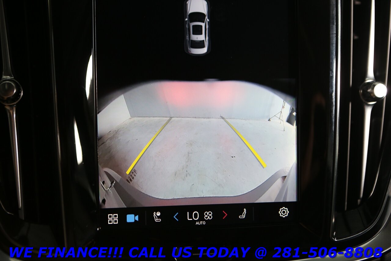 2025 Volvo S60 2025 B5 Core SUN LEATHER HEATSEAT BLIS CARP12K MLS - Photo 19 - Houston, TX 77031