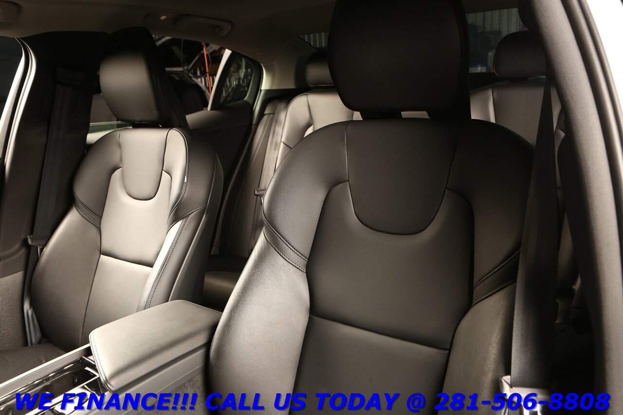2025 Volvo S60 2025 B5 Core SUN LEATHER HEATSEAT BLIS CARP12K MLS - Photo 12 - Houston, TX 77031