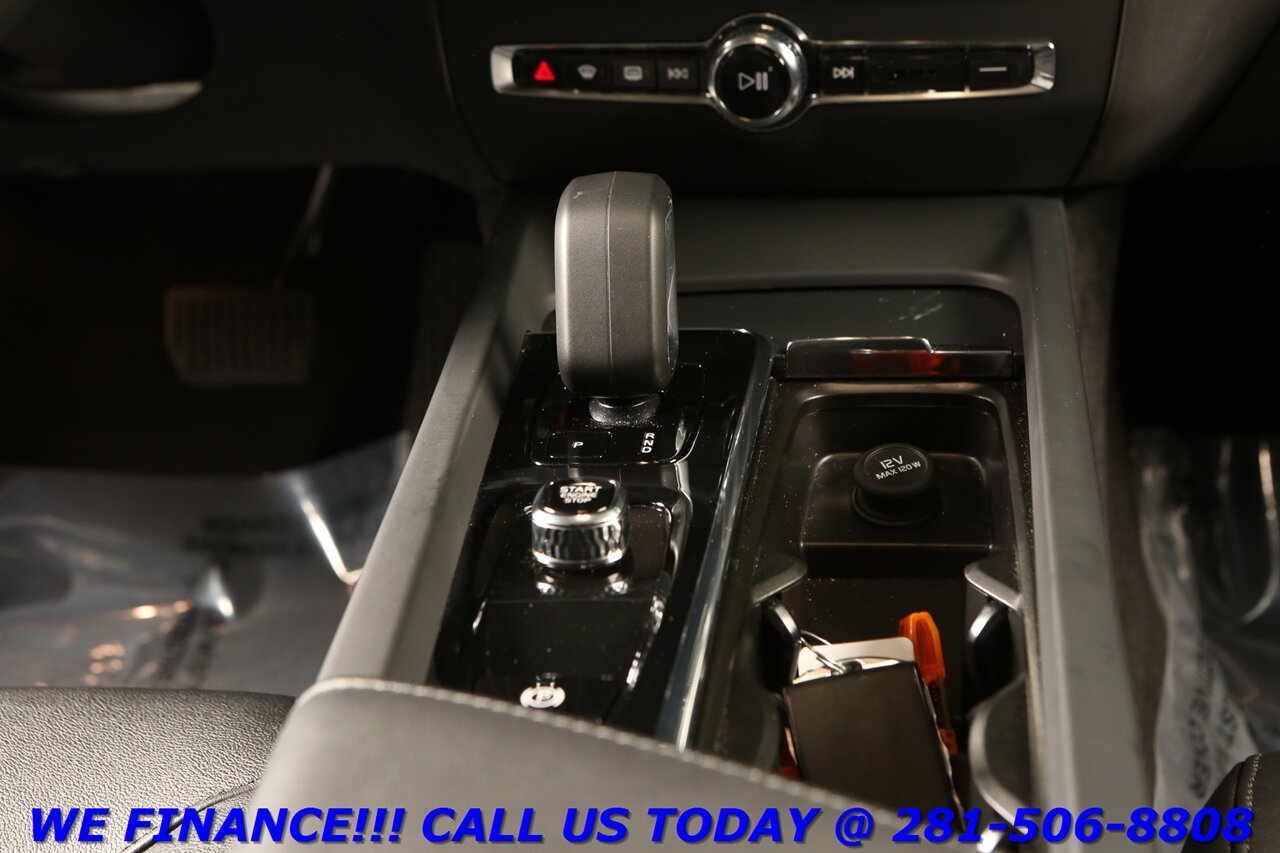 2025 Volvo S60 2025 B5 Core SUN LEATHER HEATSEAT BLIS CARP12K MLS - Photo 20 - Houston, TX 77031