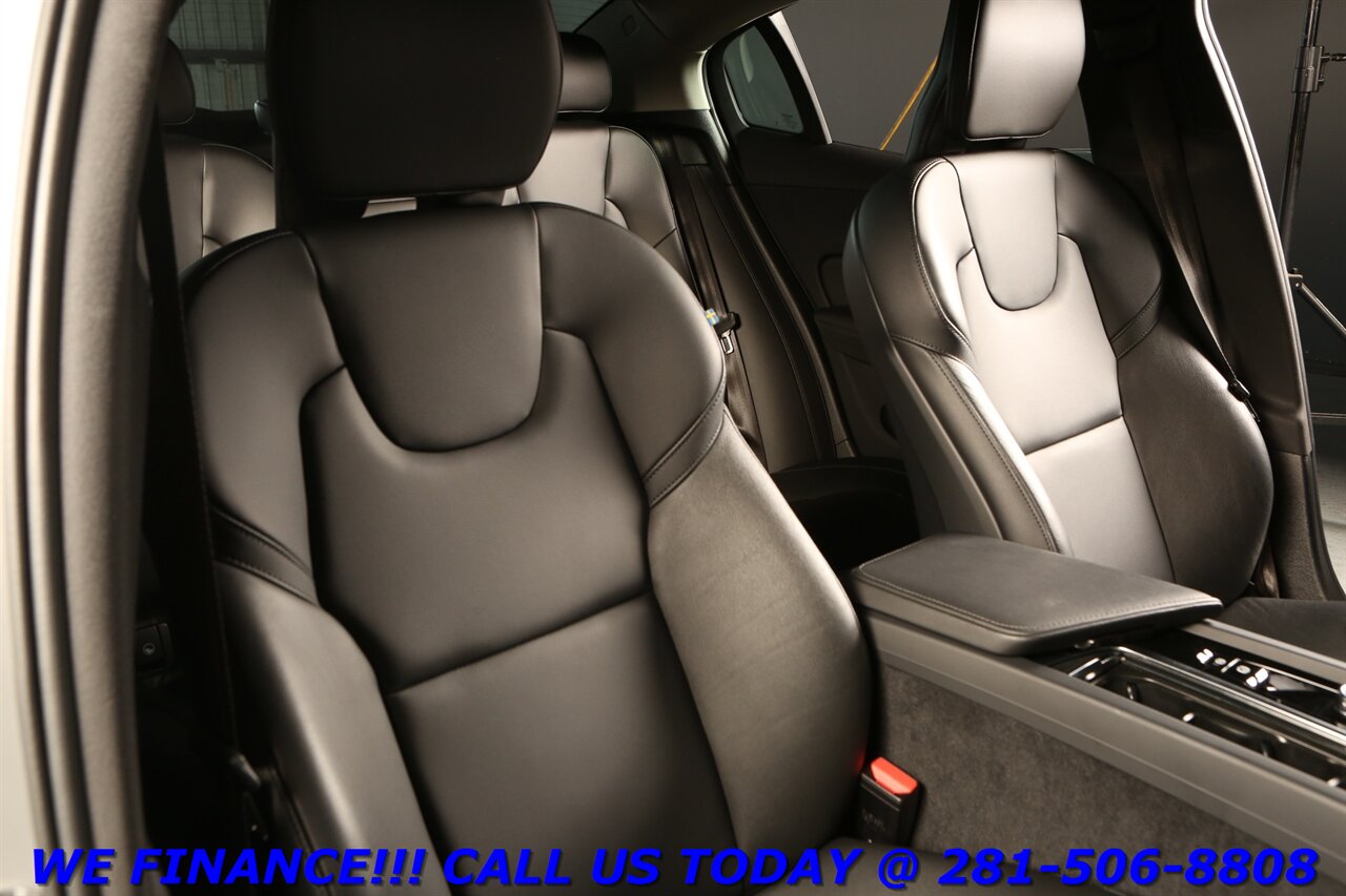 2025 Volvo S60 2025 B5 Core SUN LEATHER HEATSEAT BLIS CARP12K MLS - Photo 22 - Houston, TX 77031