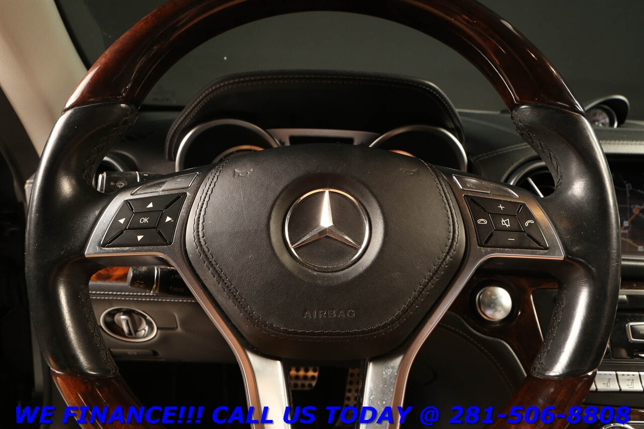 2013 Mercedes-Benz 2013 SL 550 P1 CONVERTIBLE NAV PANO BLIND 80K - Photo 15 - Houston, TX 77031