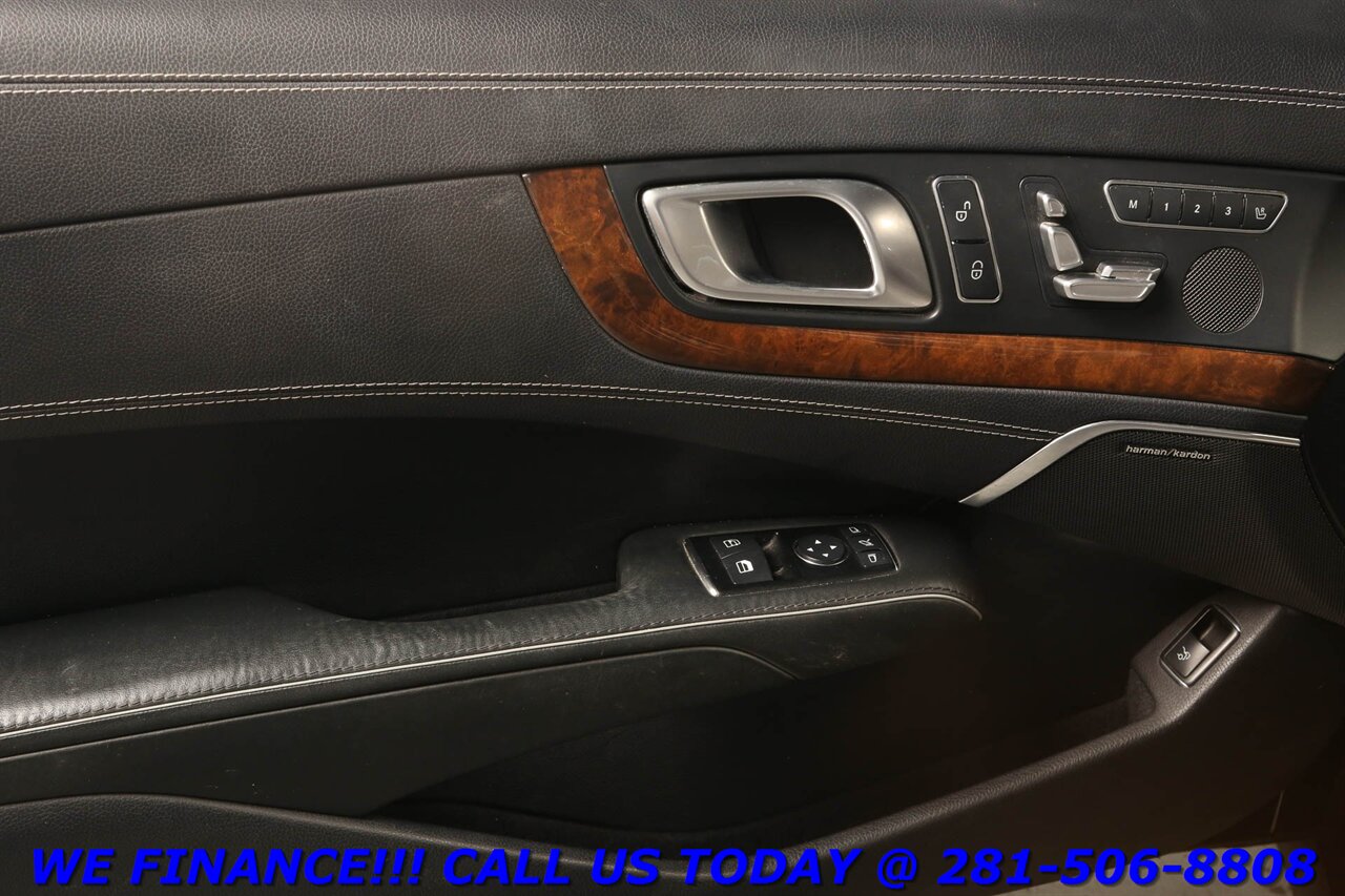 2013 Mercedes-Benz 2013 SL 550 P1 CONVERTIBLE NAV PANO BLIND 80K - Photo 9 - Houston, TX 77031