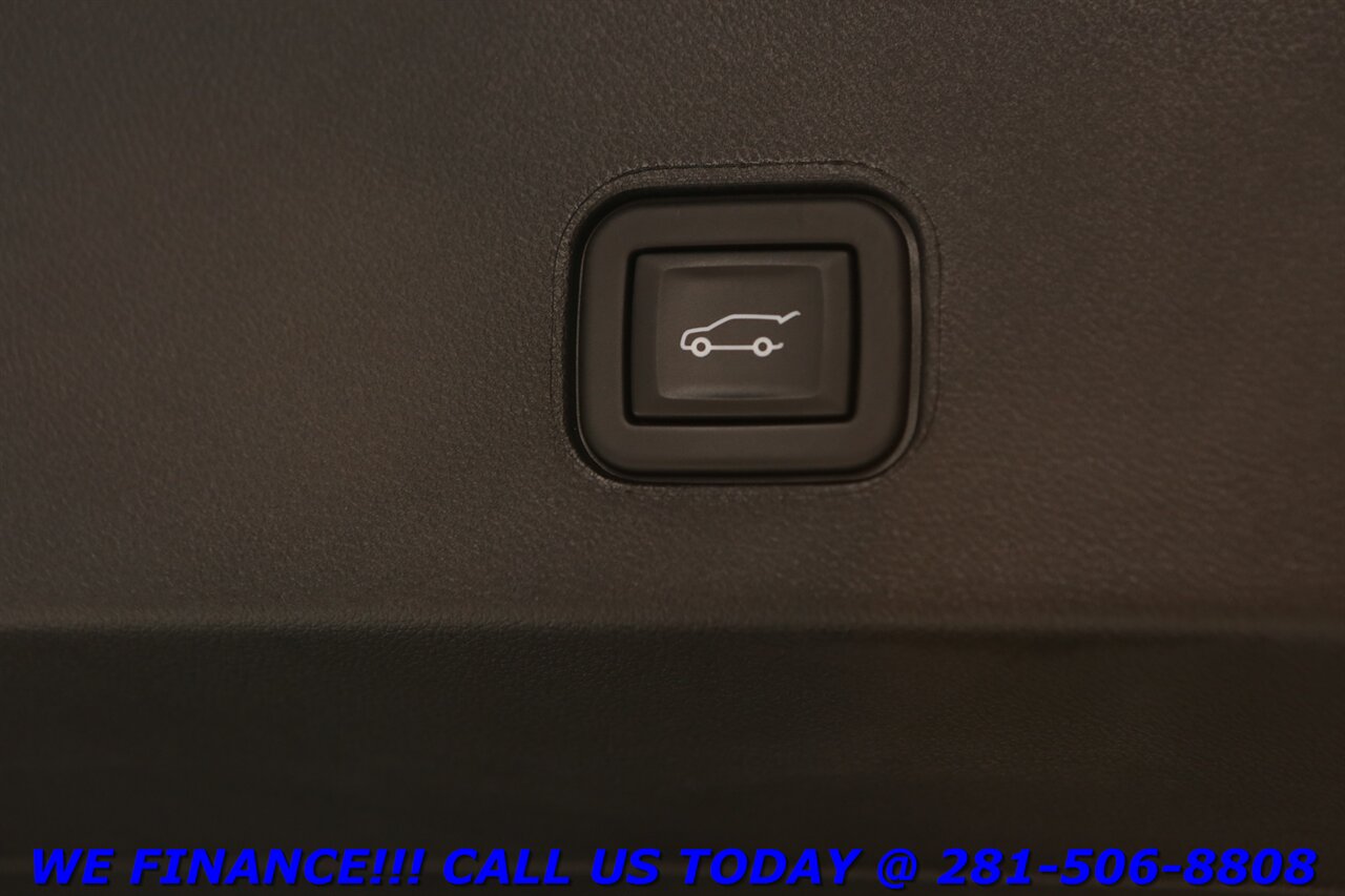 2024 Cadillac LYRIQ 2024 Tech NAV PANO ADAPT BLIND CAMERA 16K MLS - Photo 29 - Houston, TX 77031