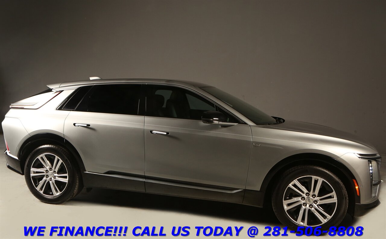 2024 Cadillac LYRIQ 2024 Tech NAV PANO ADAPT BLIND CAMERA 16K MLS - Photo 7 - Houston, TX 77031