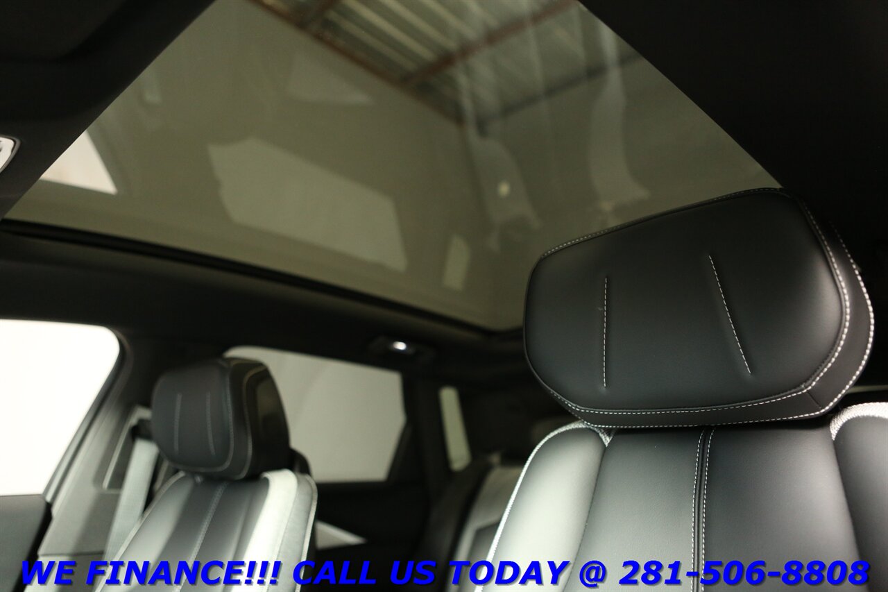 2024 Cadillac LYRIQ 2024 Tech NAV PANO ADAPT BLIND CAMERA 16K MLS - Photo 12 - Houston, TX 77031