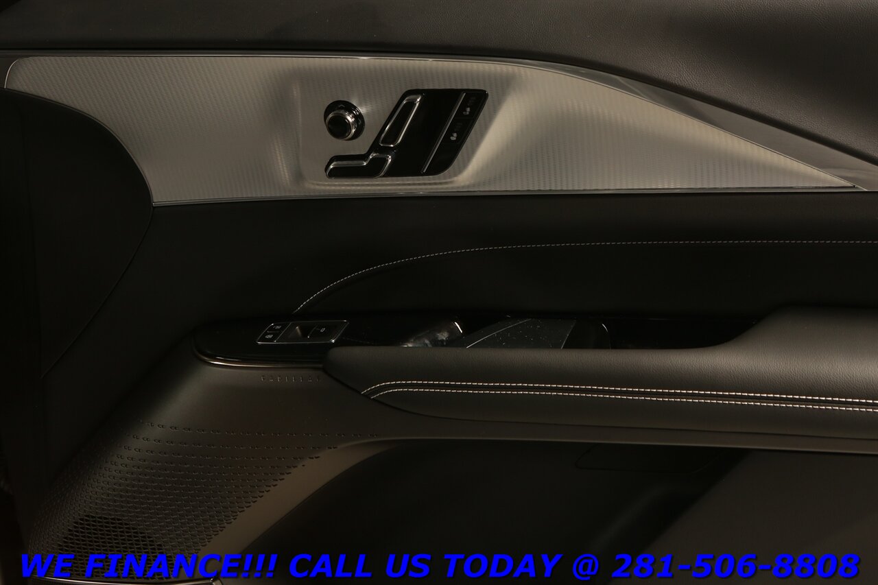 2024 Cadillac LYRIQ 2024 Tech NAV PANO ADAPT BLIND CAMERA 16K MLS - Photo 27 - Houston, TX 77031
