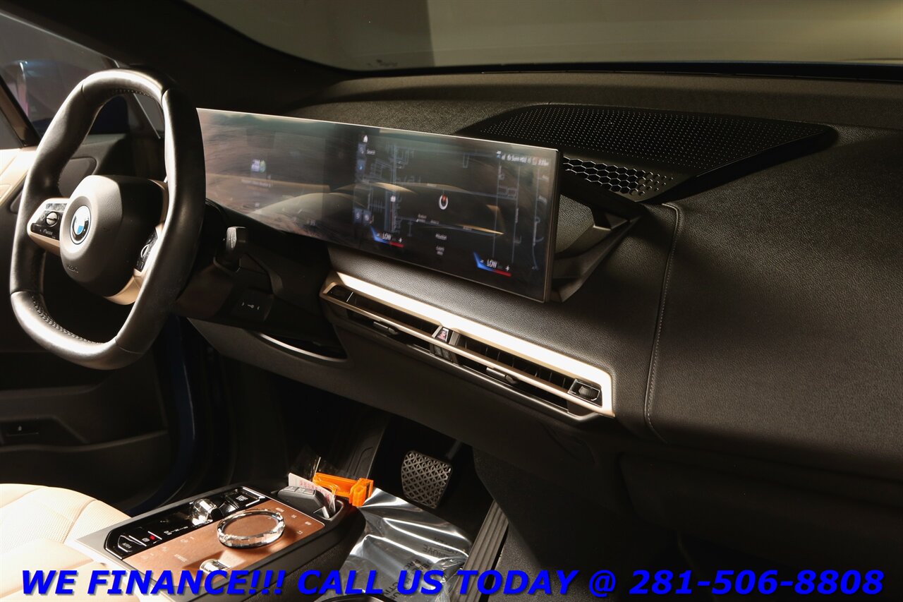 2022 BMW iX 2022 xDrive50 AWD NAV HUD PANO BLIND MASSAGE LUX - Photo 20 - Houston, TX 77031