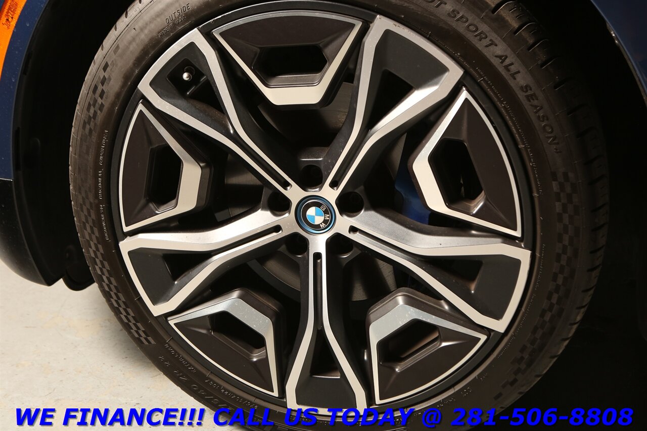 2022 BMW iX 2022 xDrive50 AWD NAV HUD PANO BLIND MASSAGE LUX - Photo 24 - Houston, TX 77031