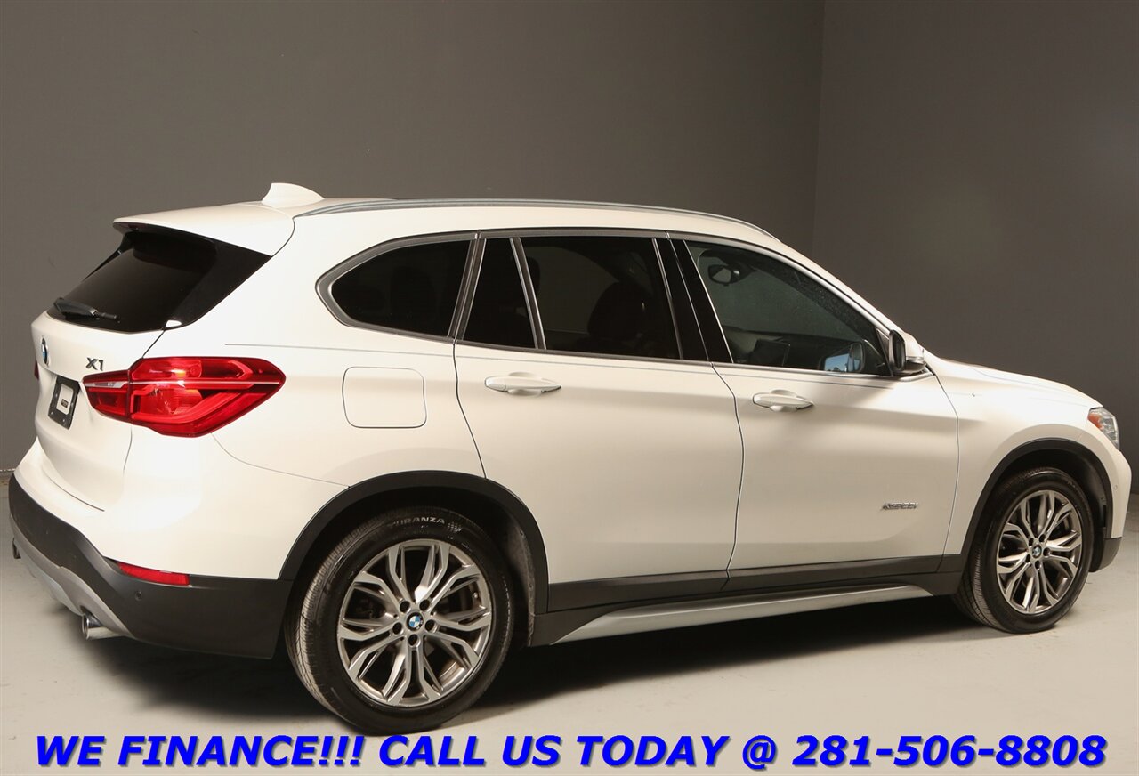 2017 BMW X1 2017 xDrive28i AWD PREM NAV HUD PANO TECH DRIVEAST   - Photo 6 - Houston, TX 77031