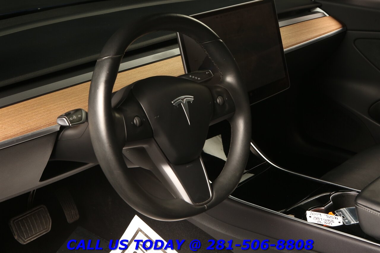 2019 Tesla Model 3 2019 FSD Ai AUTOPILOT NAV PANO HEATSEAT - Photo 10 - Houston, TX 77031