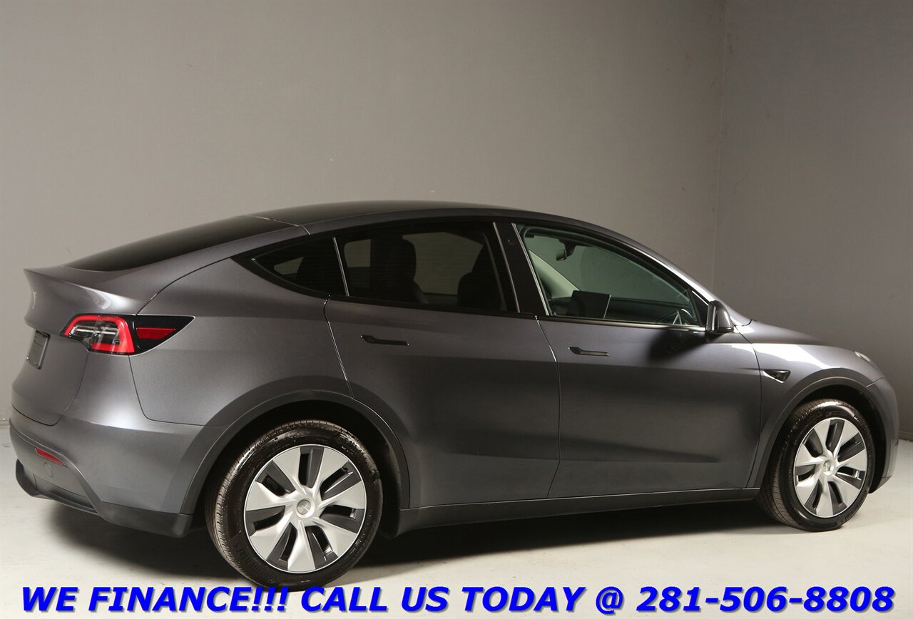 2024 Tesla Model Y 2024 FSD4 AUTOPILOT PANO HEATSEAT WOOD CAM 9K MLS   - Photo 6 - Houston, TX 77031