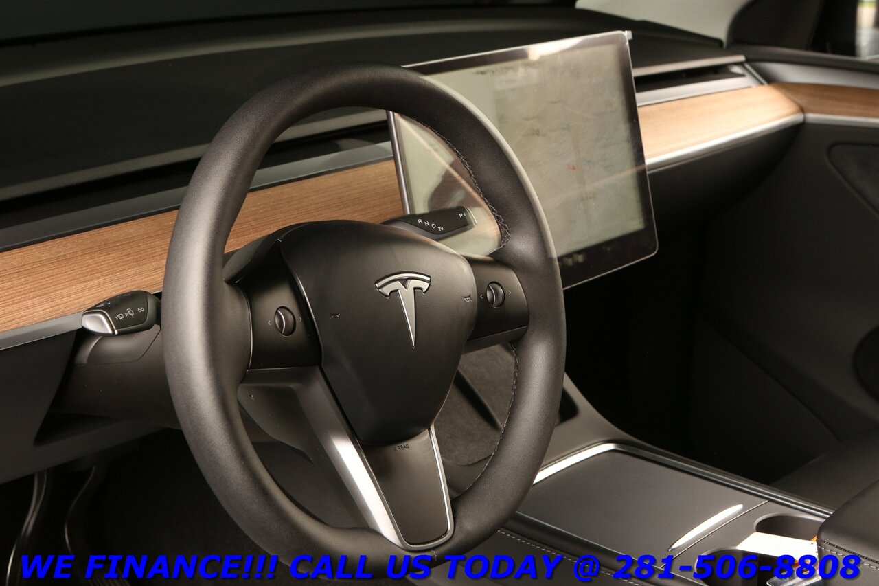 2024 Tesla Model Y 2024 FSD4 AUTOPILOT PANO HEATSEAT WOOD CAM 9K MLS   - Photo 10 - Houston, TX 77031