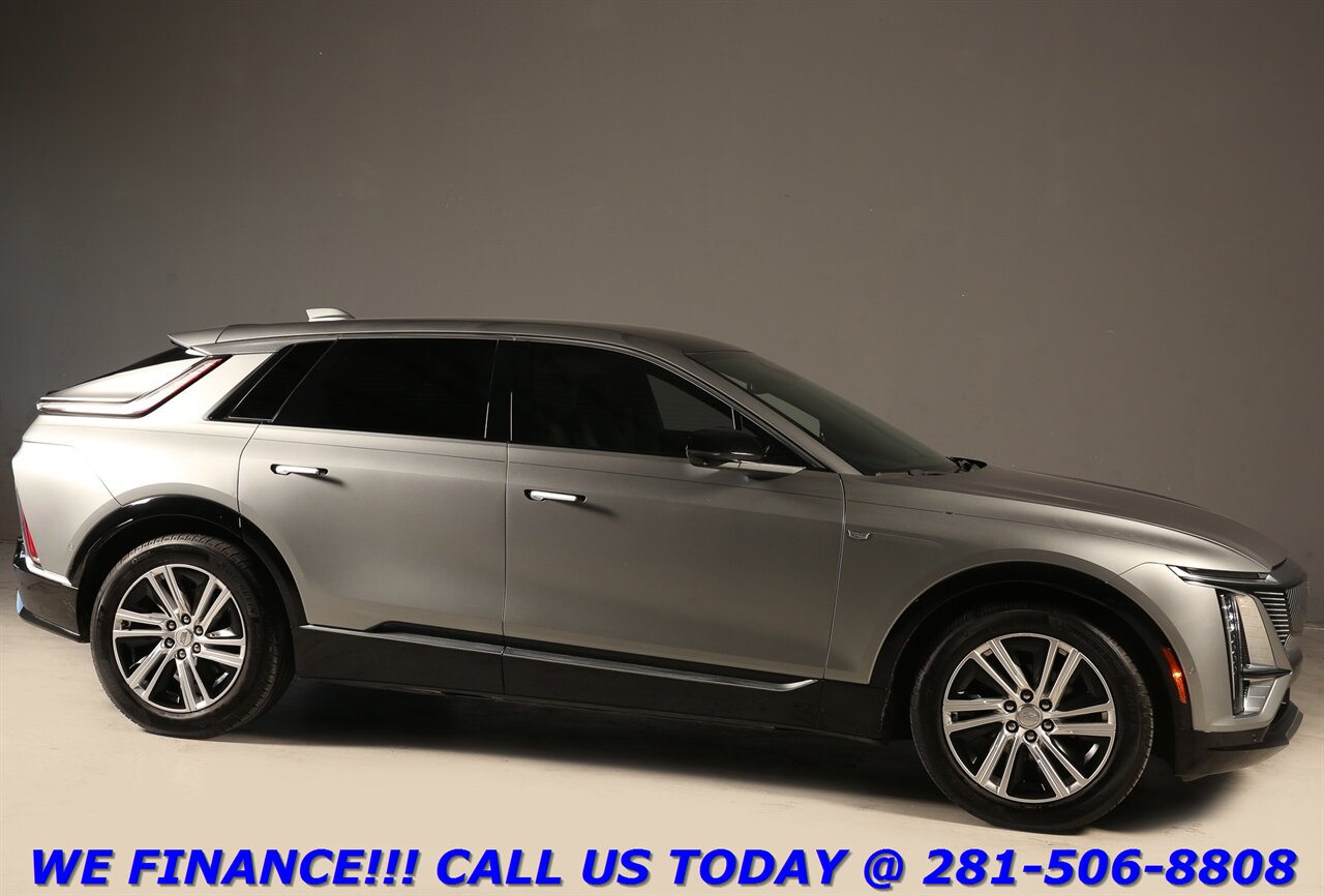 2024 Cadillac LYRIQ 2024 Tech NAV PANO ADAPT BLIND 25K MLS!!   - Photo 7 - Houston, TX 77031