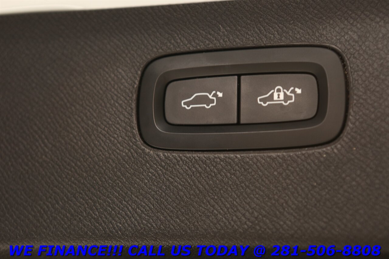 2017 Volvo XC90 2017 T5 Momentum NAV PANO HEATSEAT CAMERA WOOD   - Photo 25 - Houston, TX 77031