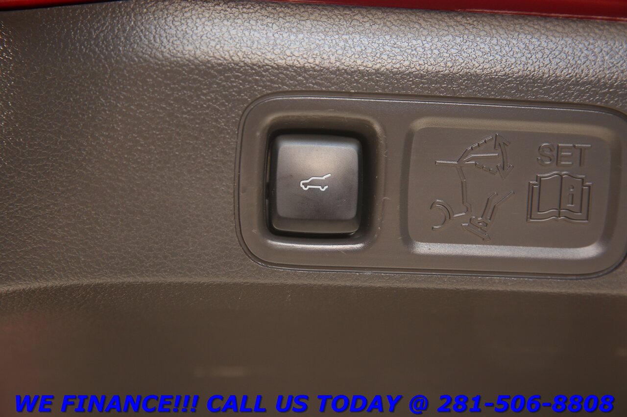 2018 Ford Expedition 2018 Limited NAV PANO ADAPT BLIND 7-PASS CAPTAINS - Photo 32 - Houston, TX 77031